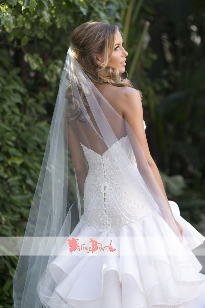 Gorgeous Beads Lace Sweetheart Strapless Ruffles Tiered Organza Wedding Dresses,DB0141