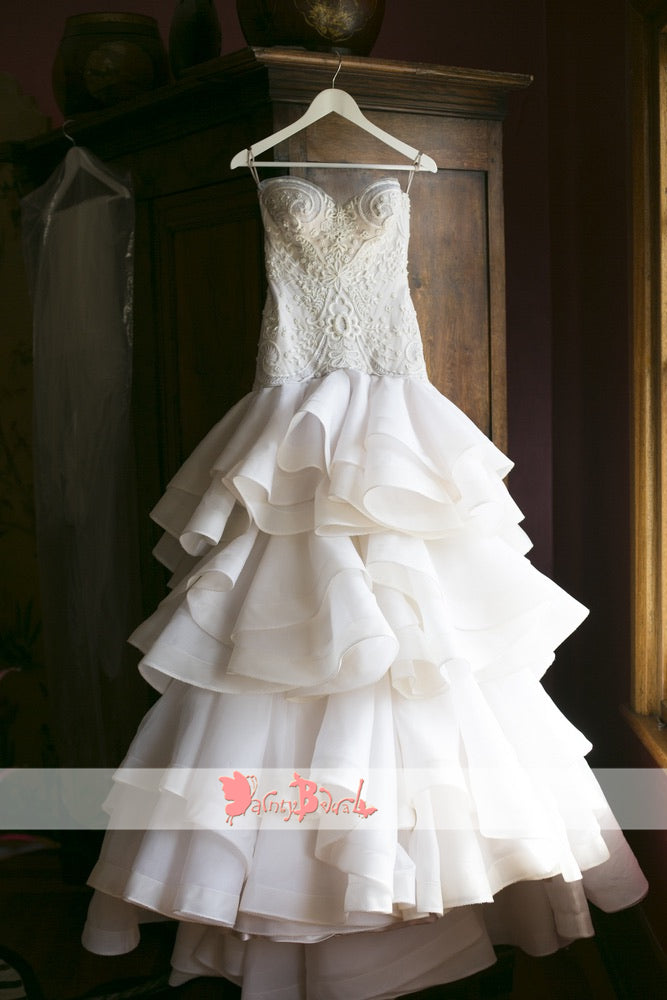Gorgeous Beads Lace Sweetheart Strapless Ruffles Tiered Organza Wedding Dresses,DB0141