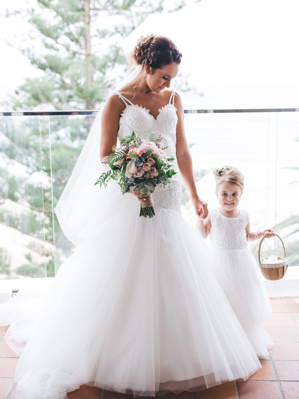 Off White Lace Tulle Spaghetti Strap Mermaid Wedding Dresses ,DB0169