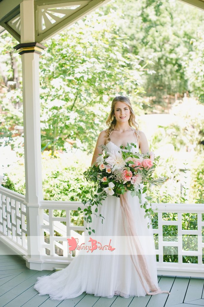 Spaghetti Straps Ivory Lace Tulle Halter Beach Wedding Dresses,DB0145