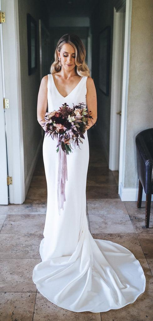 White Satin V-neck Sleeveless Mermaid With Train Wedding Dresses,DB0165