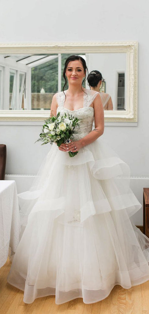 Vintage Ivory Ruffles Organza Applique Sleeveless Tiered Ball Gown Wedding Dresses, WD0098
