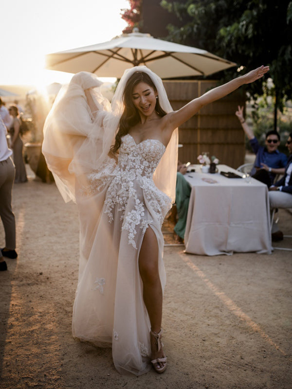 Simple Fashion Sweetheart Lace Tulle A-line Side Slit Evening Party Lo DaintyBridal Simple Fashion Sweetheart Lace Tulle A-line Side Slit Evening Party Lo DaintyBridal