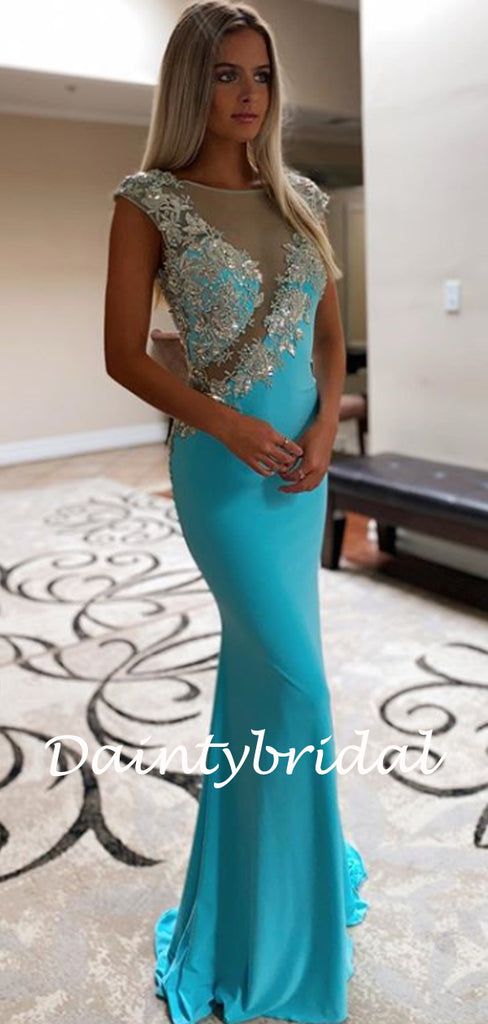 Charming Scoop Neck Lace Mermaid Long Prom Dresses.DB10807