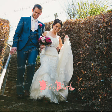 Gorgeous Lace Tiered Skirts Sleeveless Sweetheart Neck V-back Mermaid Wedding Dresses,DB0104